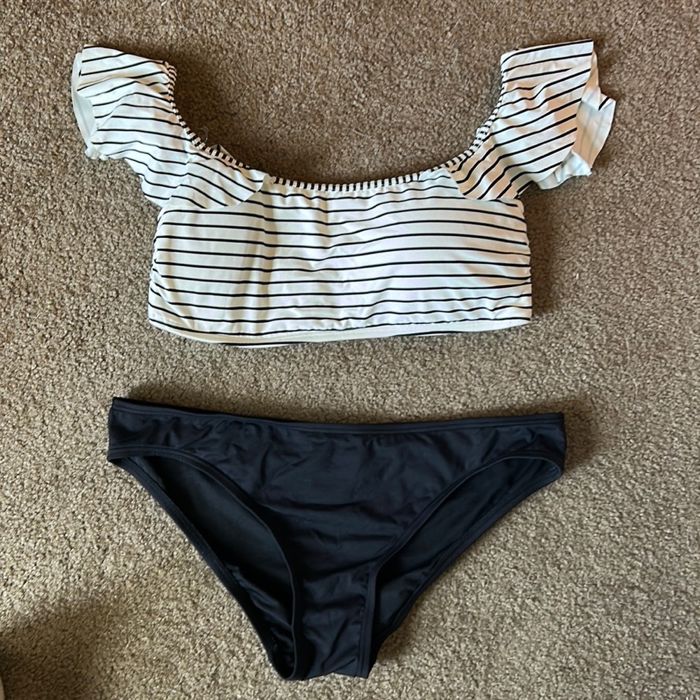 Vince Camuto bikini